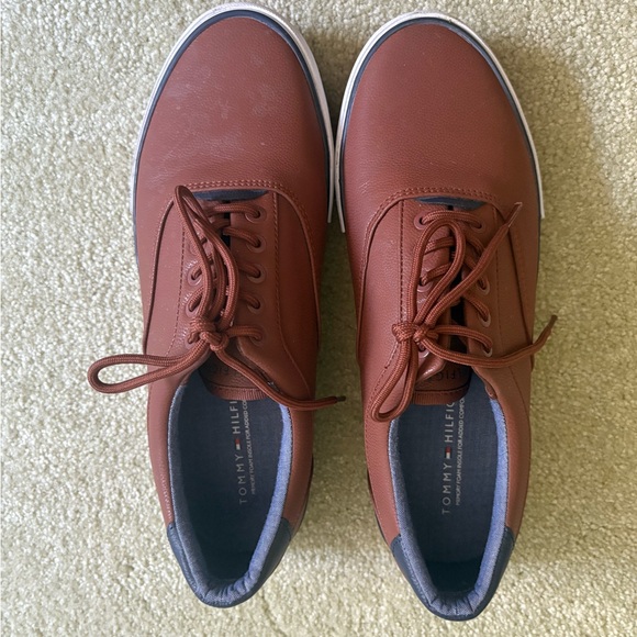 Tommy Hilfiger Men's Brown Sneakers - Picture 1 of 6
